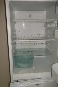 fridge before end of tenancy clean